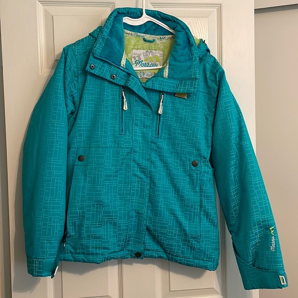 Snowboarding outfit - Picture 1 of 4